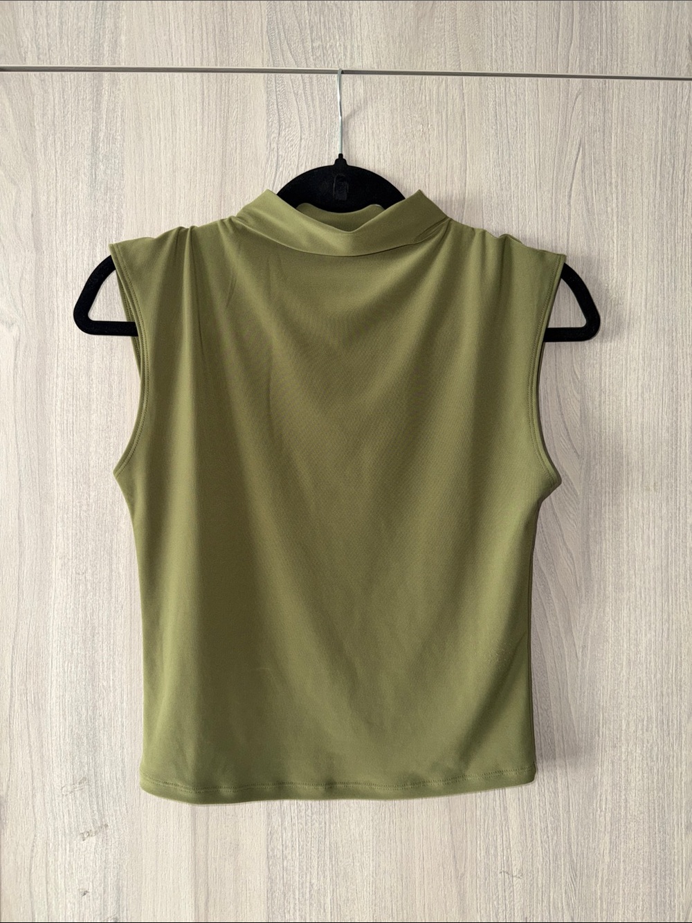 Aritzia Wilfred Sleeveless Olive Green Mock Neck Top